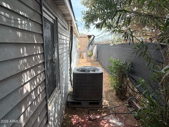 2045 S 6th Ave, Phoenix, AZ 85003