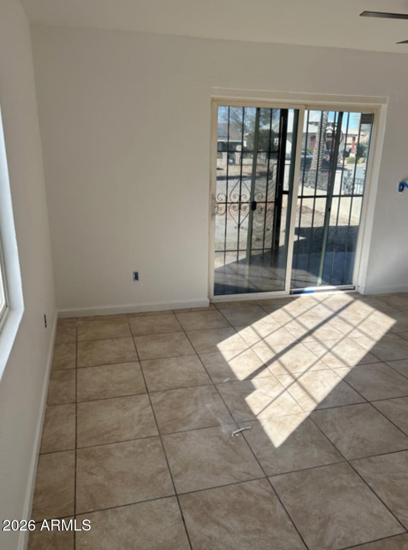 2045 Washington St, Phoenix, AZ 85009