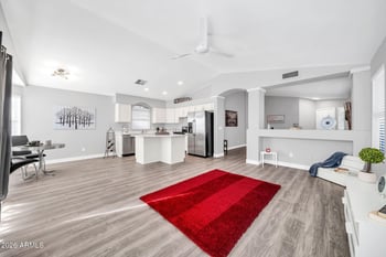 20455 37th Ave, Glendale, AZ 85308