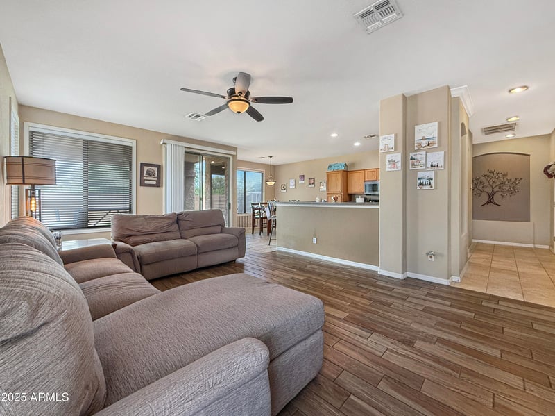 20459 91st Dr, Peoria, AZ 85382