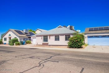 2046 Columbine Dr, Phoenix, AZ 85029