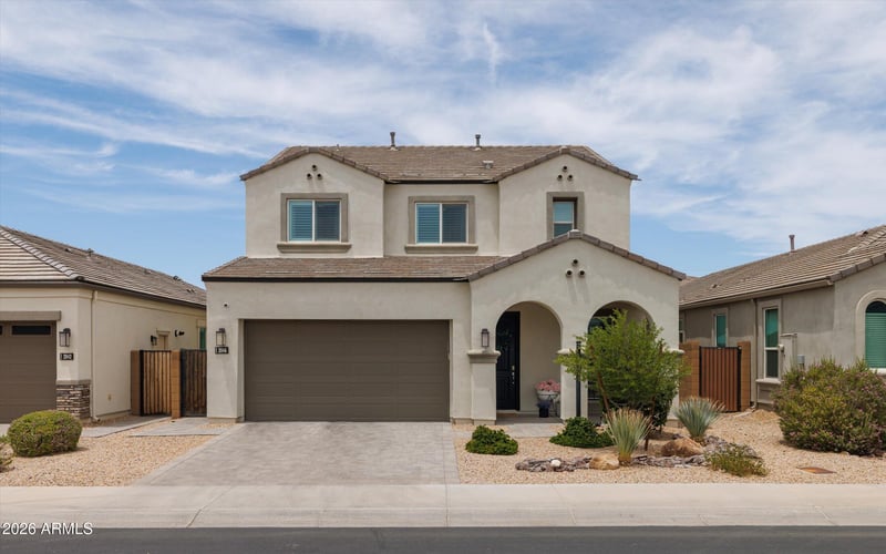 2046 E Charlotte Dr, Phoenix, AZ 85024