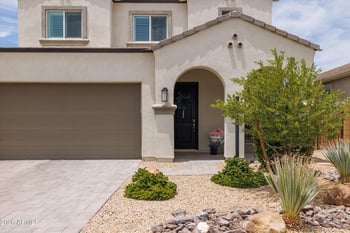 2046 Charlotte Dr, Phoenix, AZ 85024
