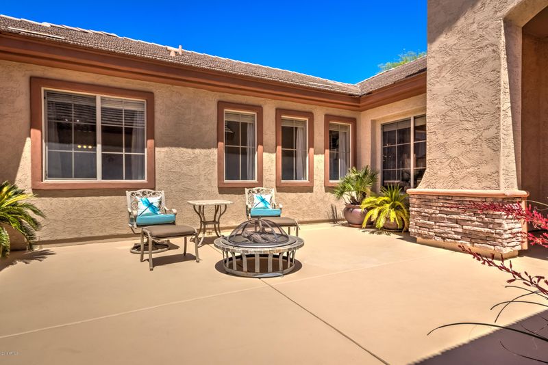2046 E Crescent Pl, Chandler, AZ 85249