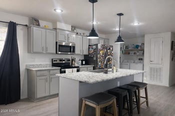 2046 Mariposa Rd, Apache Junction, AZ 85119