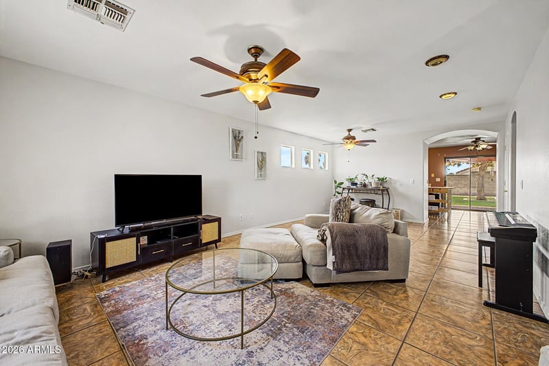 2046 S Rennick Dr, Apache Junction, AZ 85120