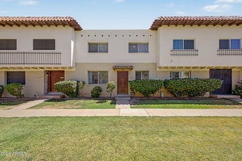 2046 W Hazelwood Pw, Phoenix, AZ 85015