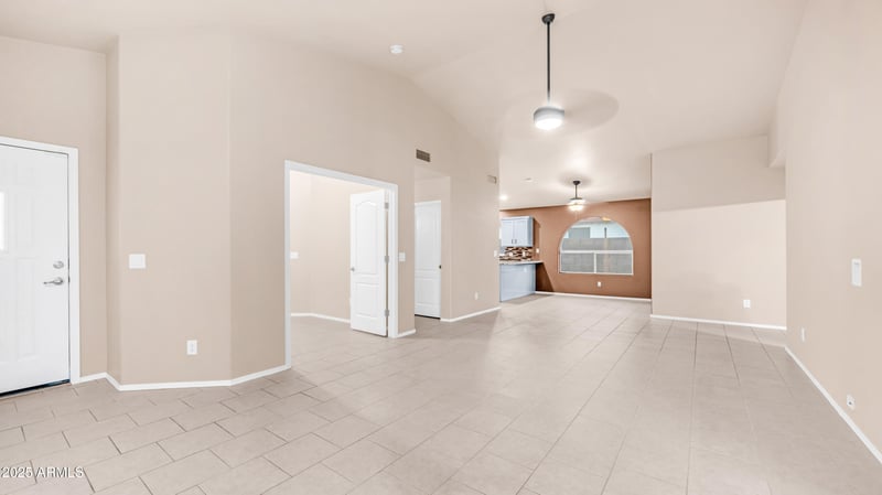 20469 95th Dr, Peoria, AZ 85382