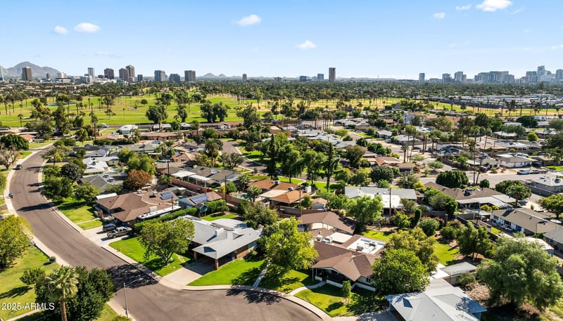 2047 Cambridge Ave, Phoenix, AZ 85009