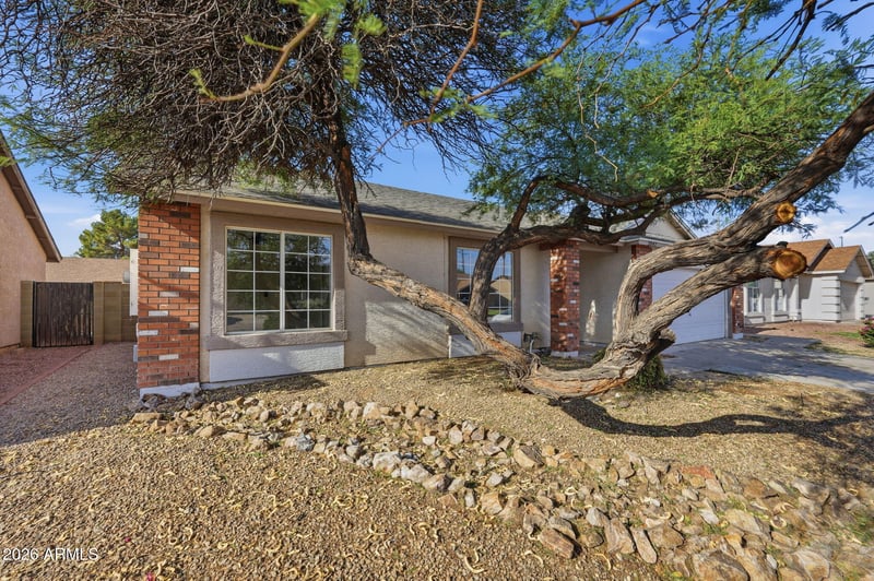 2047 Temple Ct, Gilbert, AZ 85296