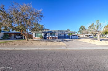 2048 Claremont St, Phoenix, AZ 85015