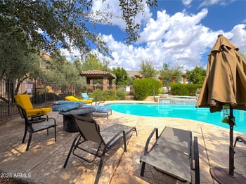 2048 Heartwood Ln, Phoenix, AZ 85022