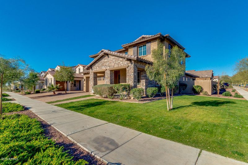 2048 N Acacia Way, Buckeye, AZ 85396