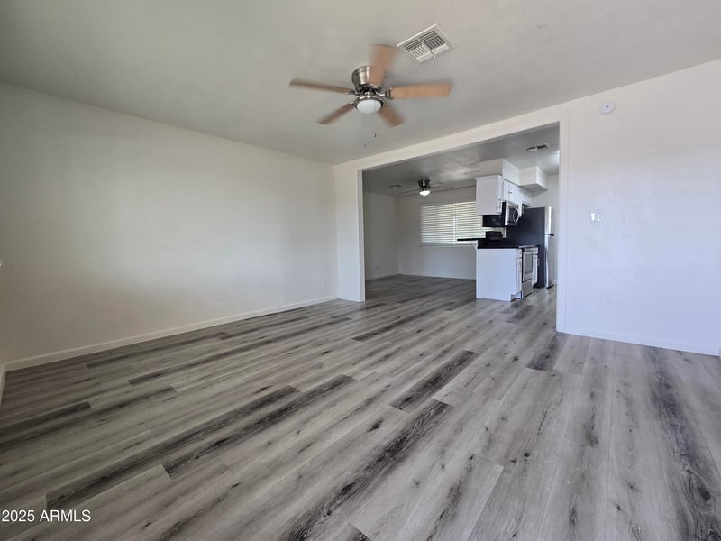 2048 Pecan Rd, Phoenix, AZ 85041