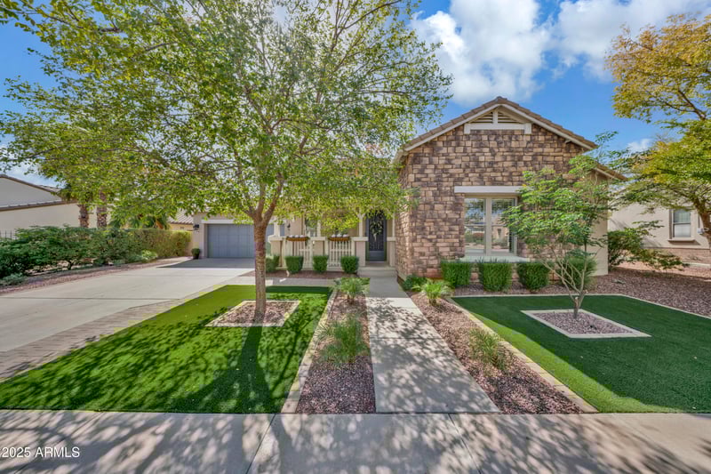 20481 Crescent Dr, Buckeye, AZ 85396