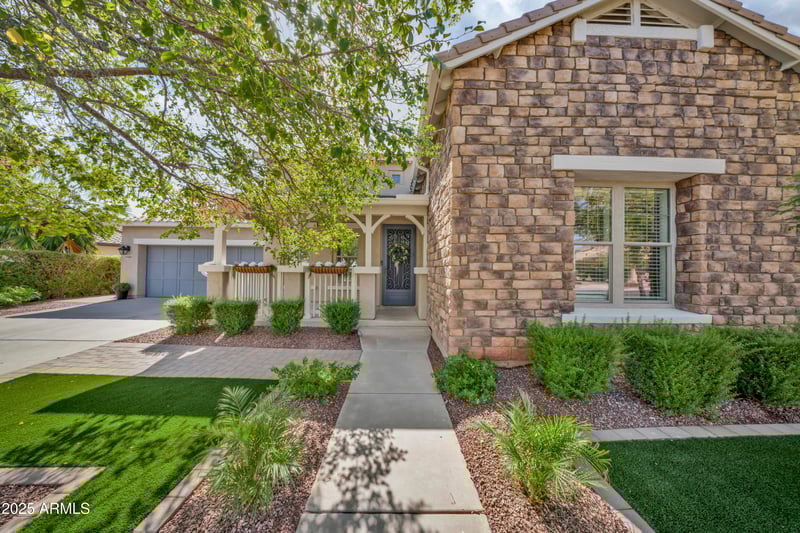 20481 Crescent Dr, Buckeye, AZ 85396