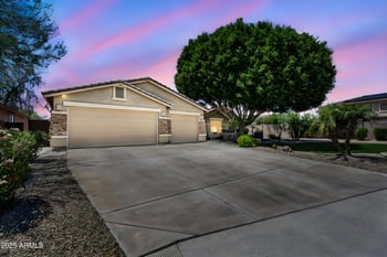 20484 88th Ln, Peoria, AZ 85382