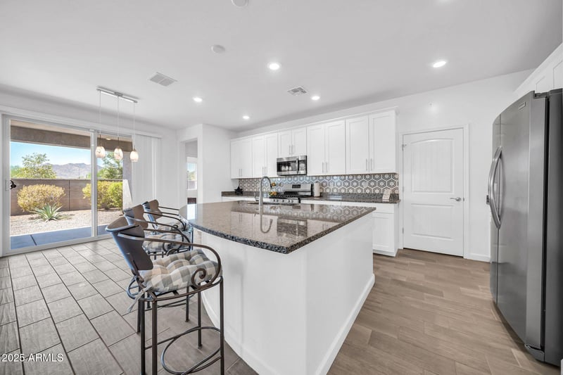 20487 Minnezona Ave, Buckeye, AZ 85396