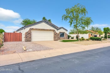 20488 Bronco Dr, Queen Creek, AZ 85142