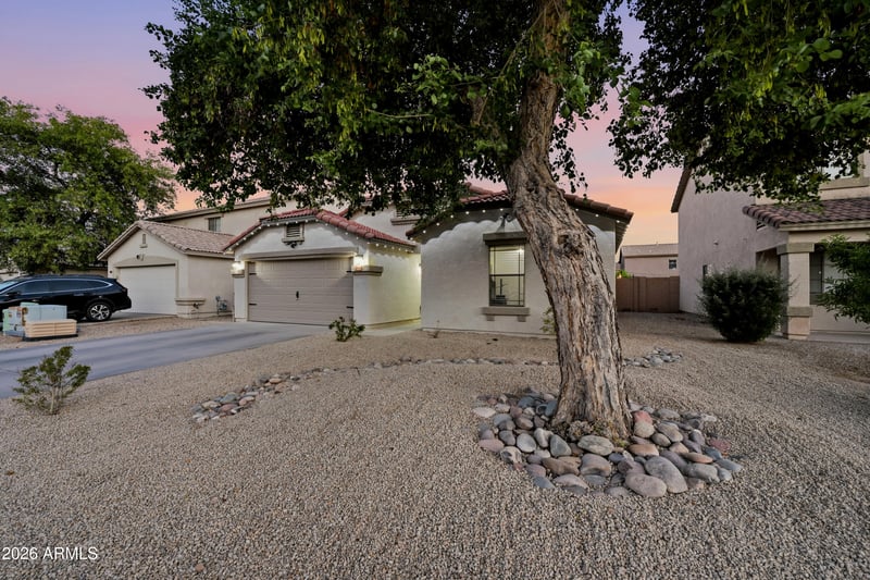 2049 Shetland Dr, San Tan Valley, AZ 85140