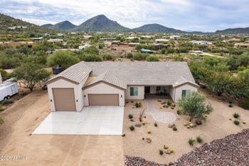 2049 Gaffney Rd, New River, AZ 85087