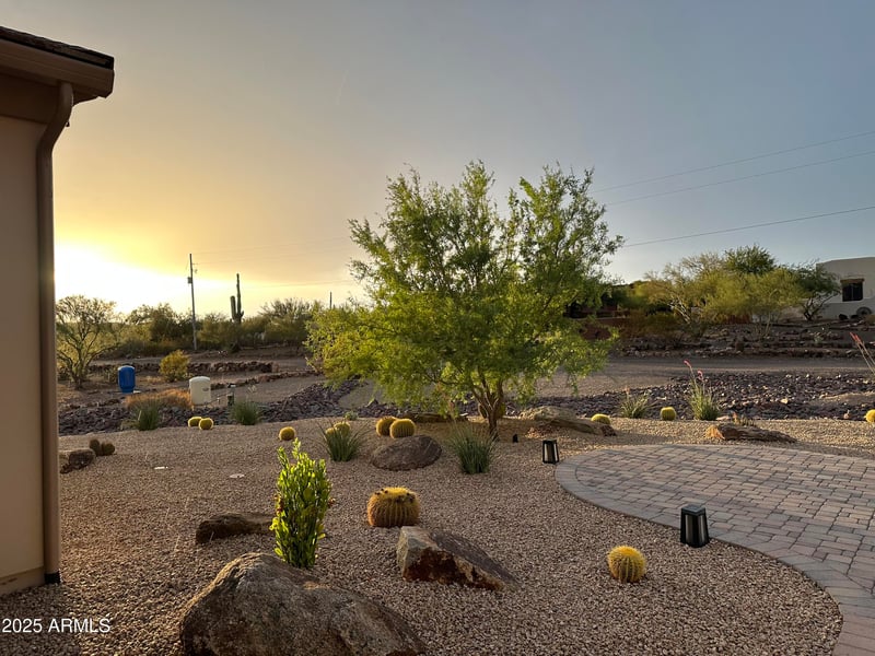 2049 Gaffney Rd, New River, AZ 85087