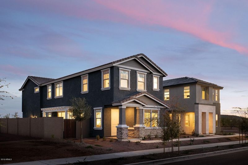 2049 W Kinfield Trl, Phoenix, AZ 85085