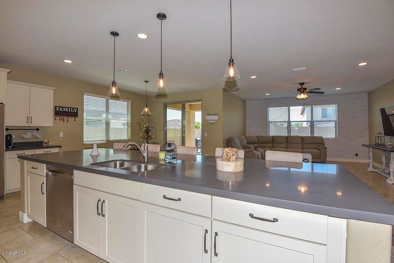 20499 W Stone Hill Rd, Buckeye, AZ 85396