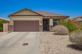205 107th Dr, Avondale, AZ 85323