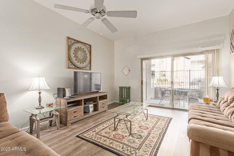 205 74th St #126, Mesa, AZ 85207