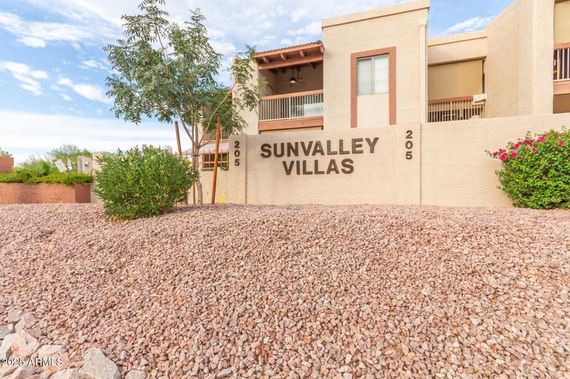 205 74th St #126, Mesa, AZ 85207