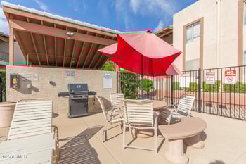 205 74th St #126, Mesa, AZ 85207