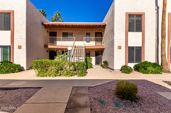 205 74th St #138, Mesa, AZ 85207