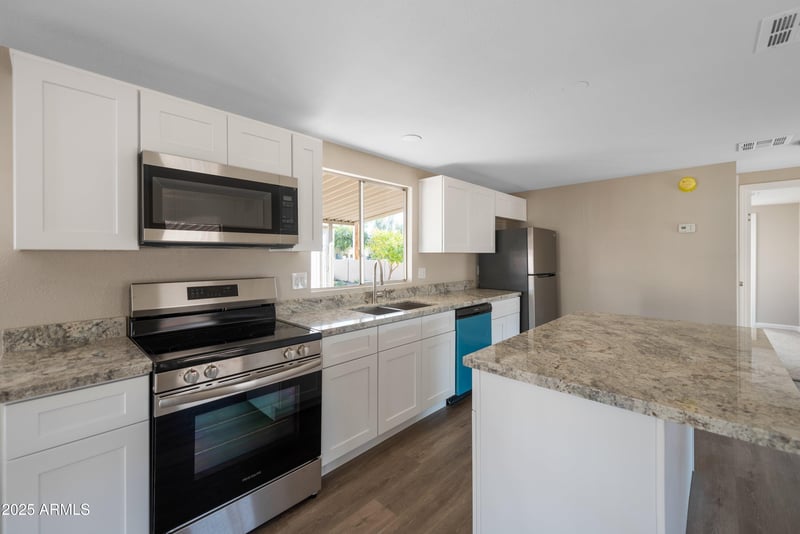 205 Higley Rd #4, Mesa, AZ 85206