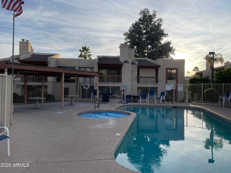 205 74th St #205, Mesa, AZ 85207
