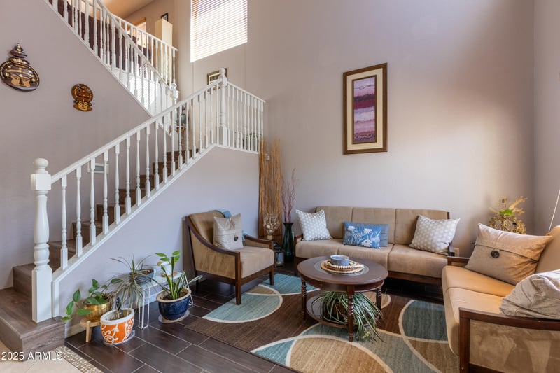 2050 Davis Rd, Phoenix, AZ 85023