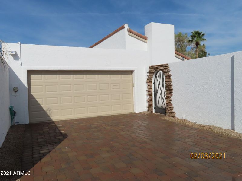 2050 E Bishop Dr, Tempe, AZ 85282