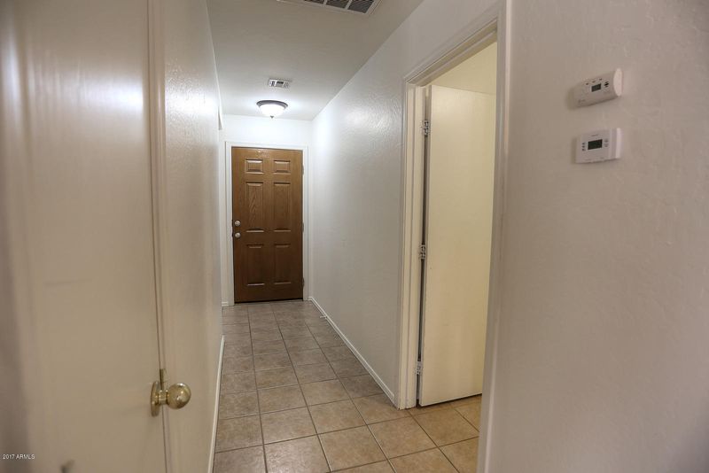 2050 E Connemara Dr, San Tan Valley, AZ 85140