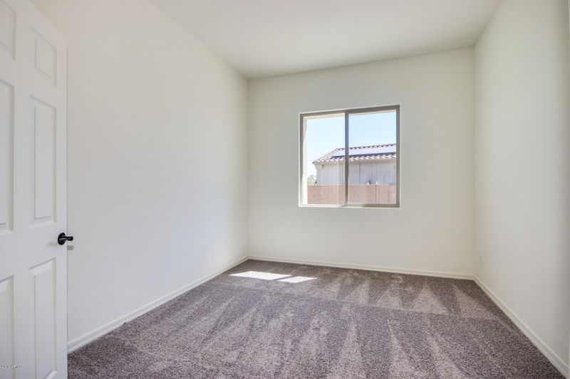 20503 W Delaney Dr, Buckeye, AZ 85396