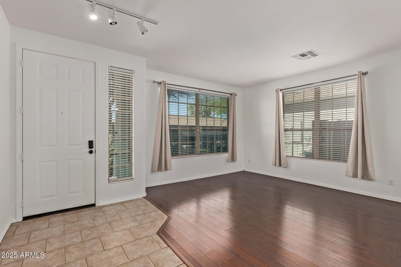 20507 89th Dr, Peoria, AZ 85382