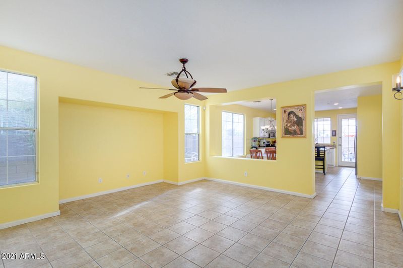 2051 E Detroit St, Chandler, AZ 85225