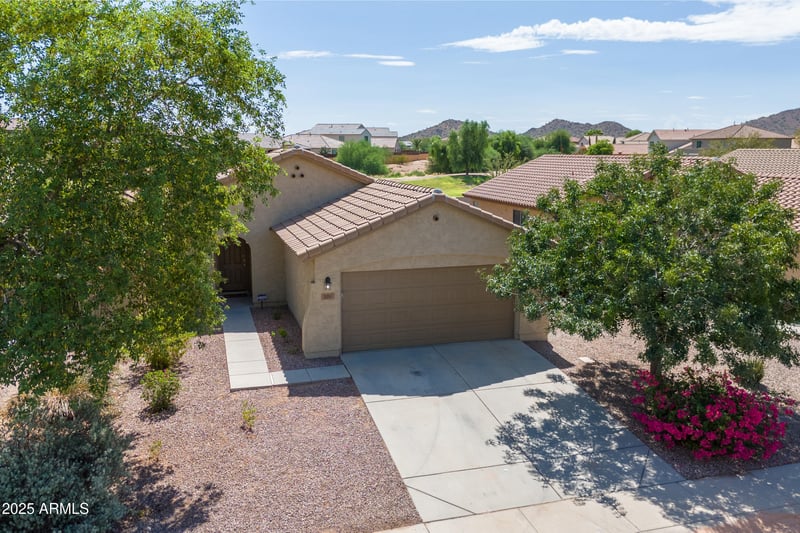 2051 Kristina Ave, San Tan Valley, AZ 85144