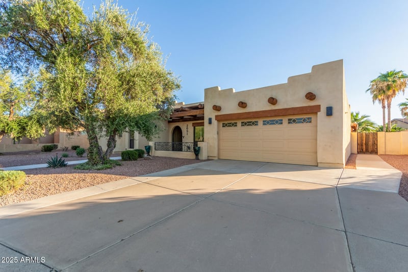 2051 Vaughn St, Tempe, AZ 85283