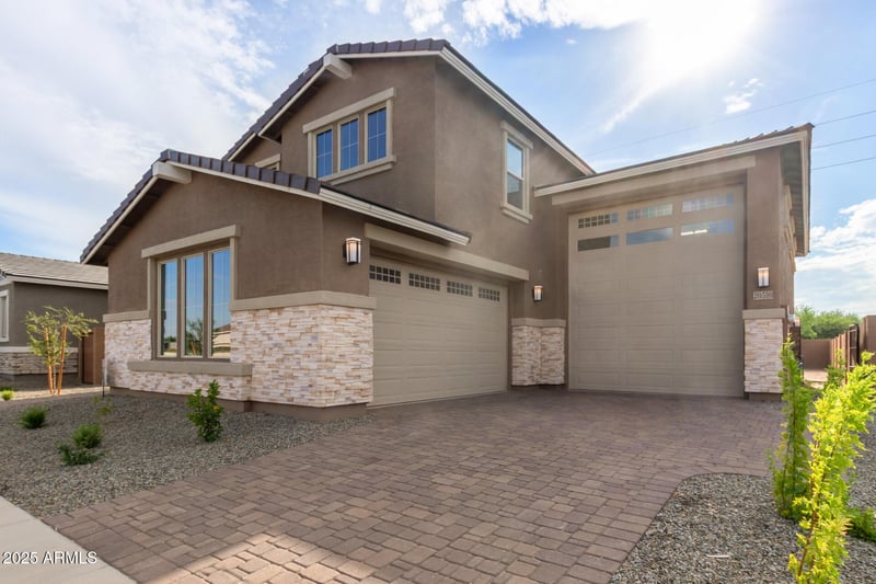 20516 216th Pl, Queen Creek, AZ 85142