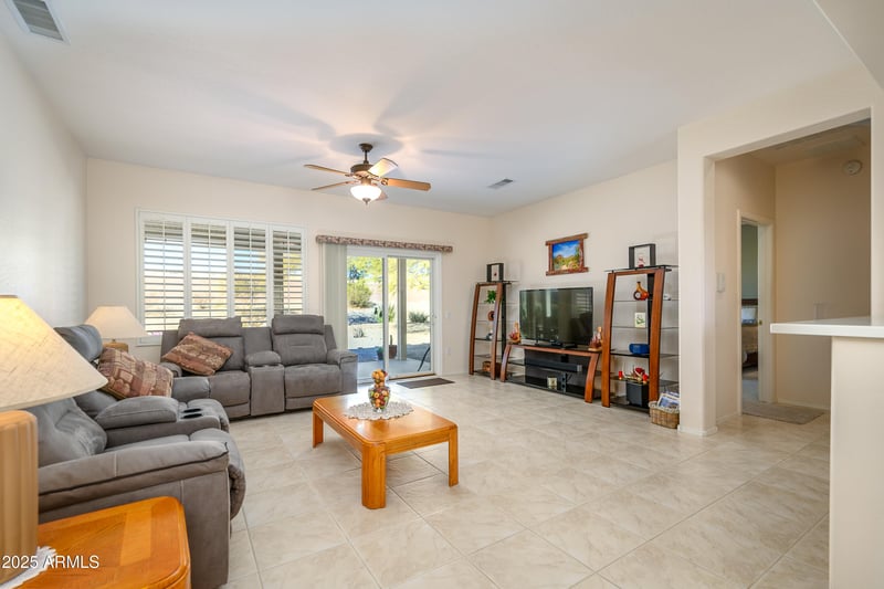 20516 Vermillion Cliffs Dr, Surprise, AZ 85387