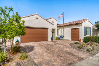 20516 W College Dr, Buckeye, AZ 85396