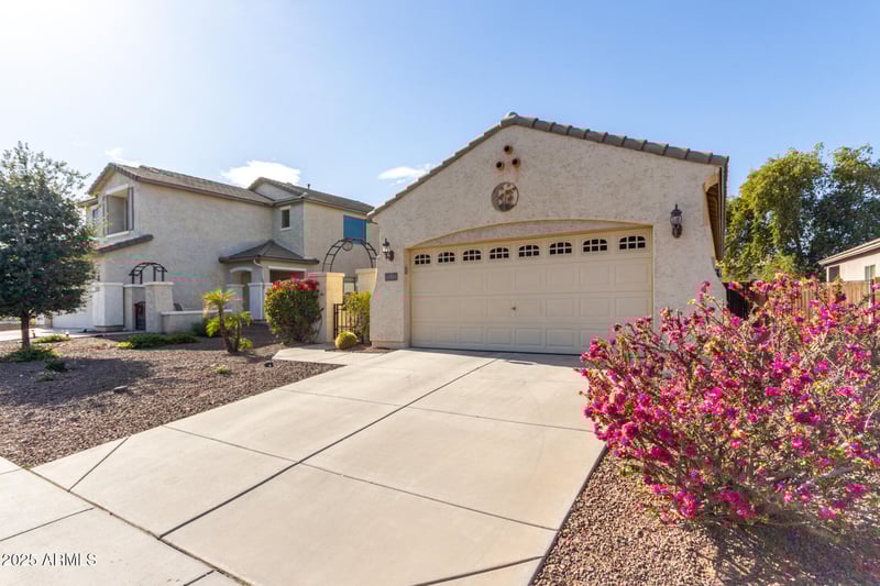 20518 261st Ave, Buckeye, AZ 85396