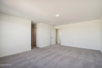 2052 E Driftwood Dr, San Tan Valley, AZ 85140