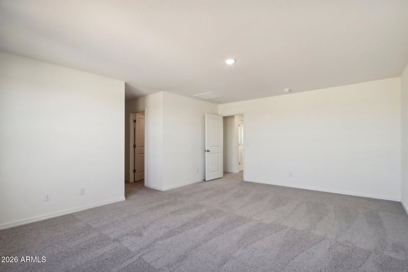 2052 E Driftwood Dr, San Tan Valley, AZ 85140