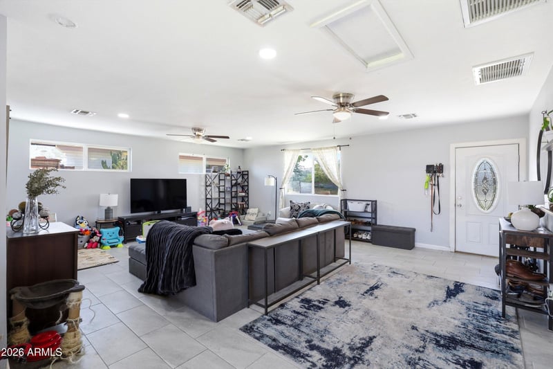 2052 W Marlette Ave, Phoenix, AZ 85015